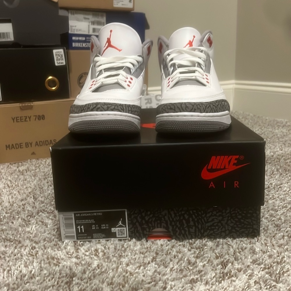 jordan 3 fire reds (open to negotiation)
